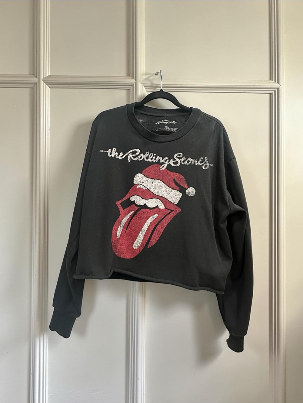 The Rolling Stones with Santa hat cropped sweatshirt. Black. Size: XXL